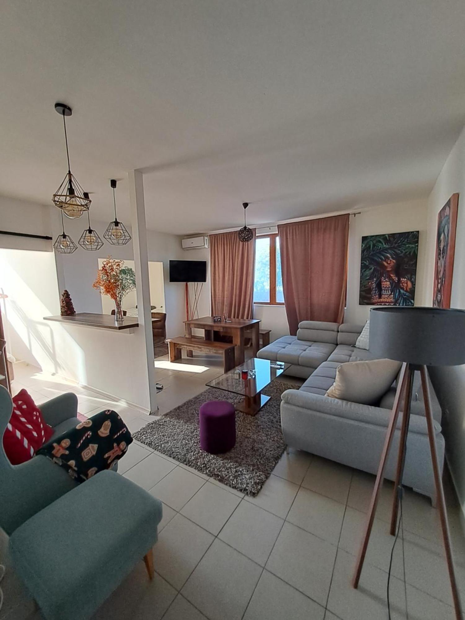Sofi Nis Exterior foto